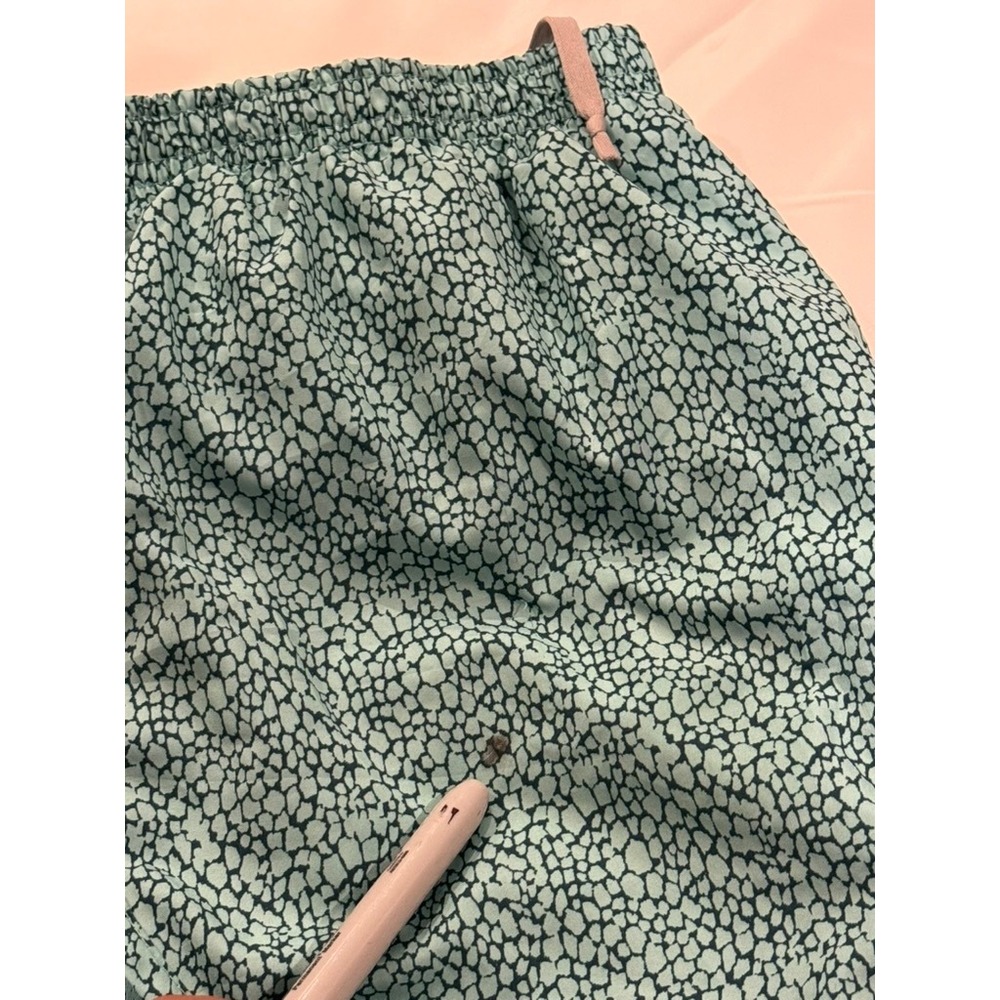 Nike Running Shorts Womens Size M Teal Black Pebble Print Dri-FIT Mesh Athletic - Picture 8 of 8
